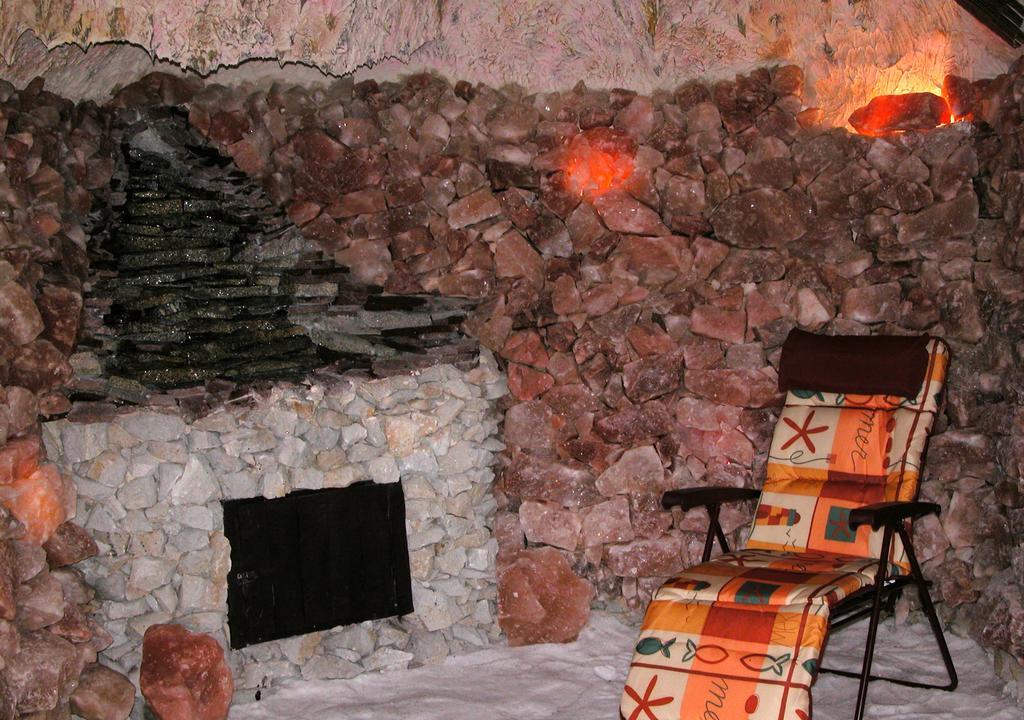 Hotel Krakonos Marianske Lazne Bagian luar foto